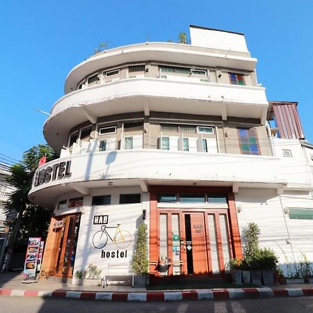Oyo 552 Hab40 Hostel Chiang Mai Extérieur photo